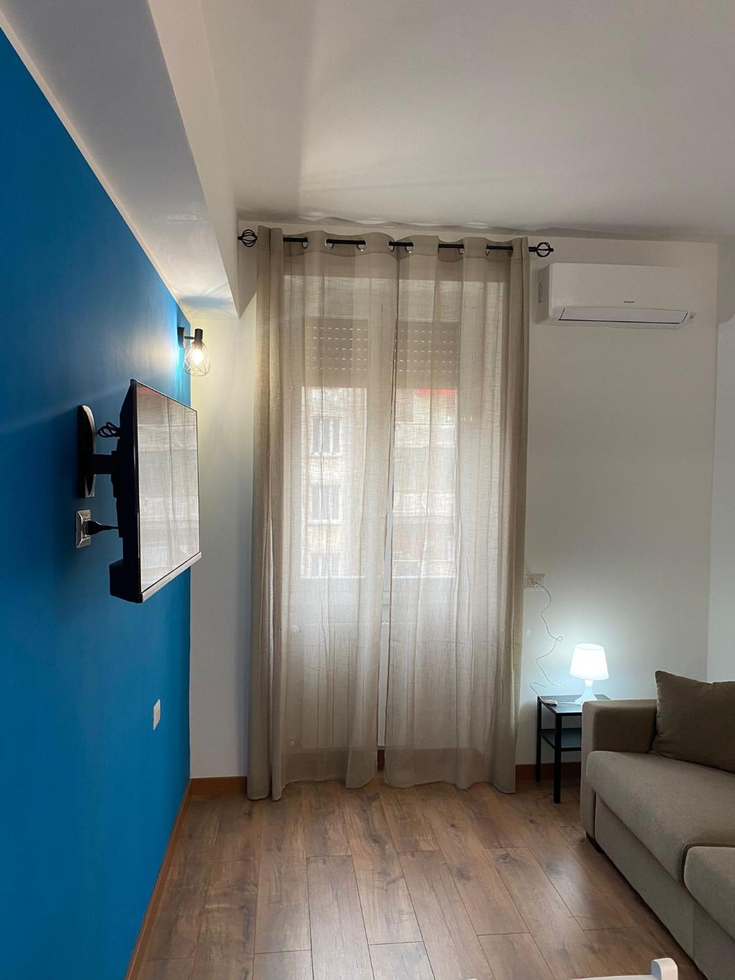 Lola Home, Ostiense